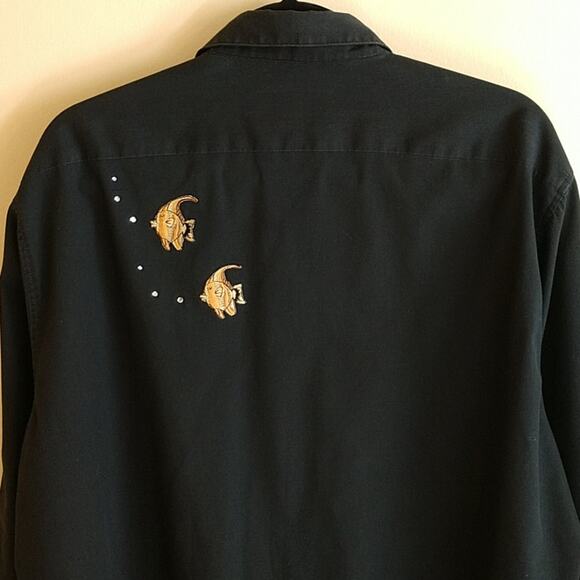 Las Olas Men's Button up Tropical Fish Embellished Shirt size XL - Picture 3 of 10